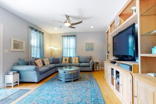 Country Club Estates House | Discover Rehoboth Beach: Pet-Friendly Retreat with Pool