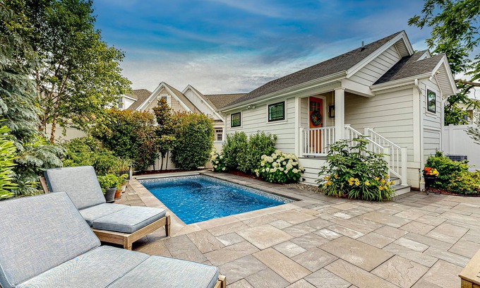 Rehoboth Beach Cottage | Pet-Friendly Rehoboth Beach Cottage with Private Pool & View