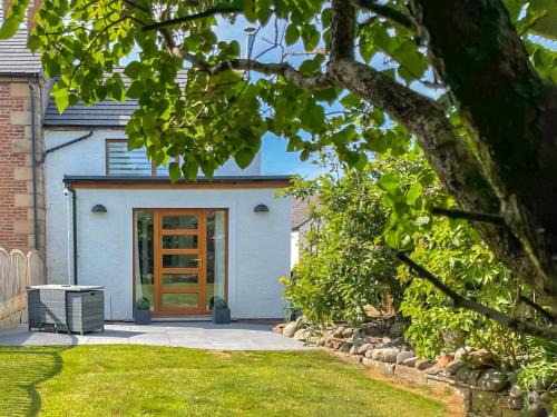 Wigton House | Discover Townend Cottage: A Pet-Friendly Retreat with High Ratings
