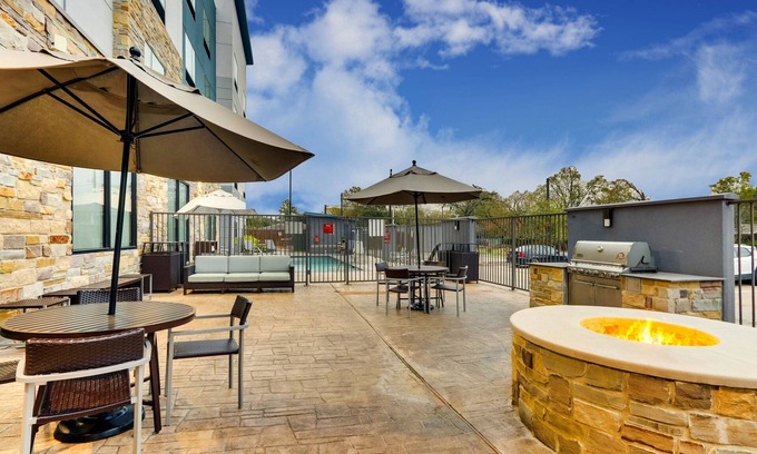 North Shore Hotel | Discover TownePlace Suites by Marriott Houston I-10 East