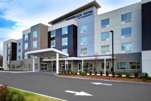 North Westport Hotel | Pet-Friendly Retreat at TownePlace Suites by Marriott