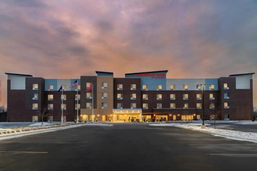 Taylor Hotel | Discover TownePlace Suites by Marriott Detroit Taylor