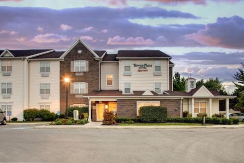Findlay Hotel | Pet-Friendly TownePlace Suites by Marriott in Findlay