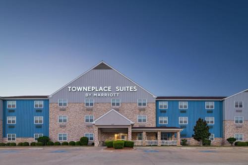 Killeen Hotel | Family-Friendly TownePlace Suites with Pool in Killeen