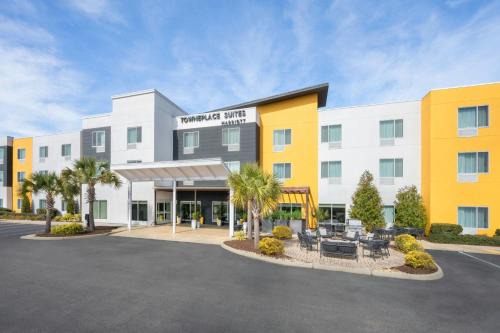 Dothan Hotel | Comfortable TownePlace Suites Dothan: Pet-Friendly Retreat