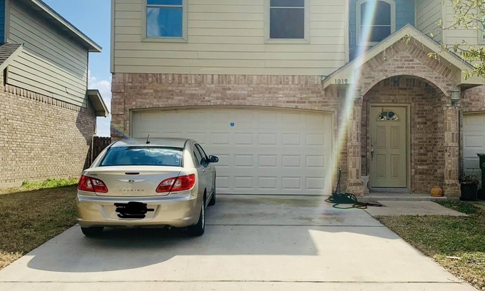 Rio Grande City House | Elegant Townhome in Gated Community - Family & Pet Friendly