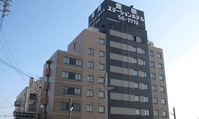 Toyohashi Hotel | Convenient Stay at Toyohashi Station Hotel with Breakfast