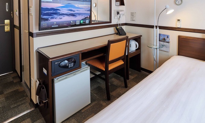 Yashio Hotel | Cozy Stay at Toyoko Inn Yashio Ekimae with Breakfast Included
