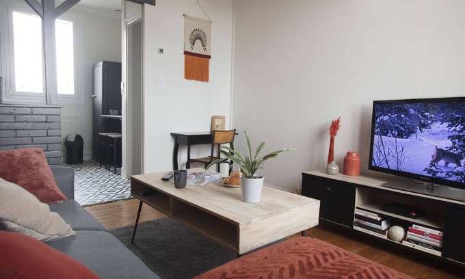 Beaulieu - Maladrerie - Saint-Paul Apartment | Beautiful Renovated F2 in Central Location, Family Friendly