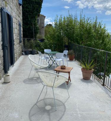 Zonza Apartment | Beautiful Studio with Terrace - Guest Rated 9.9/10