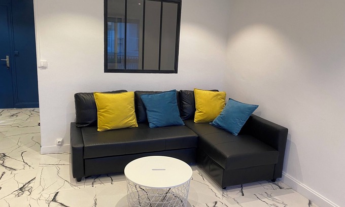 Palavas-les-Flots Apartment | Beautiful Apartment in Palavas les Flots for Families