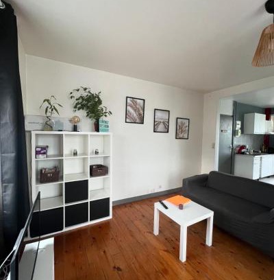 Lambezellec Apartment | Charming T1 in Lambezellec with Free Parking & Breakfast