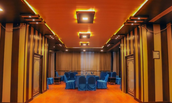 Gomti Nagar House | TR'S Edifice - Elegant Guest House with Family-Friendly Amenities