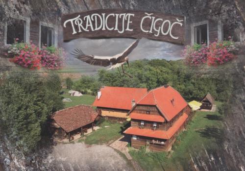 Sisak House | Discover Tradicije Cigoc: Family-Friendly with Breakfast
