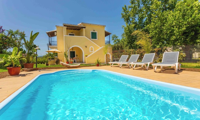 Roda Villa | Charming Corfiot Villa with Private Pool Near the Beach