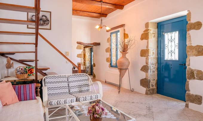 Zaros House | Traditional Cretan House