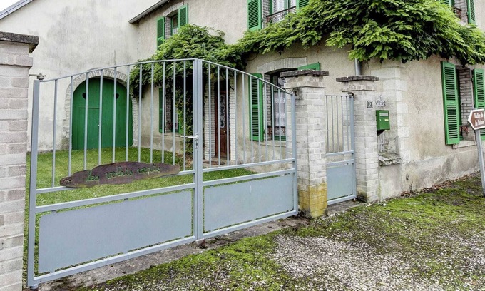 Vanne House | Traditional house,Fishing,walking,30km from Vesoul