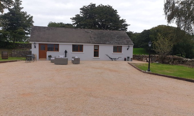 Downpatrick Cottage | Cozy Irish Cottage with Scenic Views of Slieve Patrick