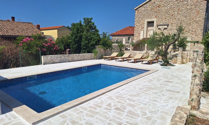 Sveti Filip i Jakov House | Beachside Traditions Stone House with Pool & Ocean Views