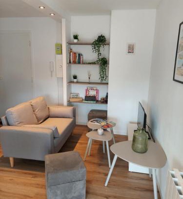 Ploemeur Apartment | Traezh - appart-sympa - T3 en plein centre de Plœmeur