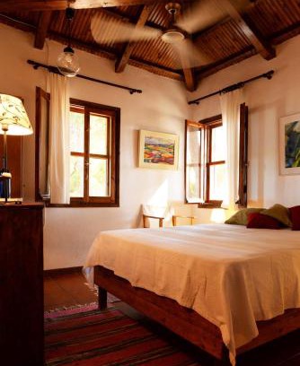 Tragana Apartment | Pet-Friendly Traganitsa: Rated 9/10 for Family Fun