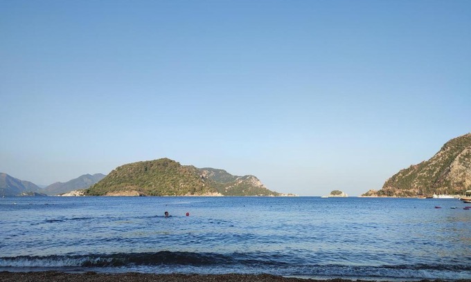 Marmaris City Center Boat Rental | Trakonya: Ocean View Hotel with Breakfast Included