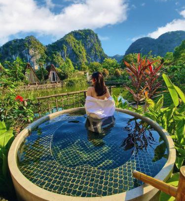 Hoa Lu Hotel | Inviting Trang An Lamia Bungalow with Pool & Hot Tub