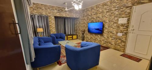 Pali Hill Apartment | Serene 1 BHK with Pocket Terrace - Family & Pet Friendly
