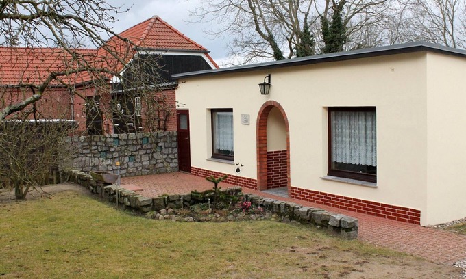 Alt Bukow House | Pet-Friendly Bungalow in Alt Bukow with Inviting Terrace
