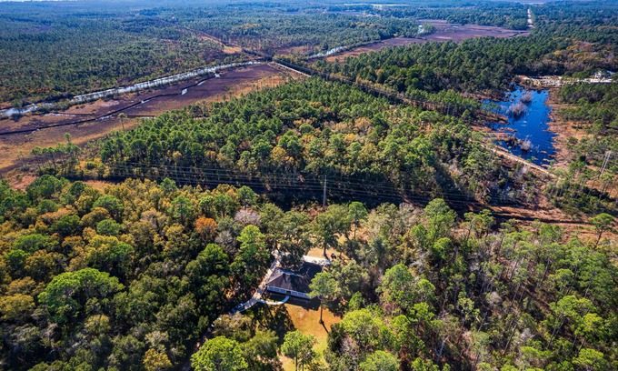Theodore House | Relaxing Coden Retreat: Oceanfront Haven Near Dauphin Island