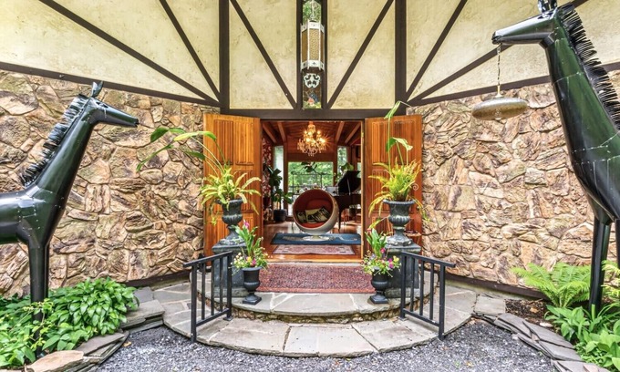 Denver Villa | Serene Mountain Retreat with Hot Tub & Scenic Views