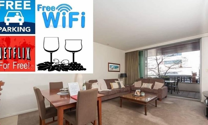 West Perth Apartment | Relaxing Retreat with Free WiFi, Netflix & Park Access
