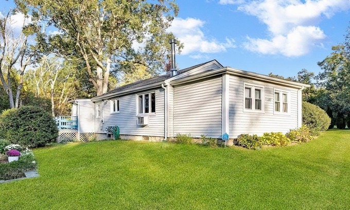 Richmond House | Tranquil Home Near Hiking Trails & Golf Courses