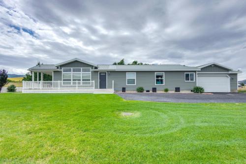 Lava Hot Springs House | Serene Indigo Escape: Near Hot Pools & Family-Friendly