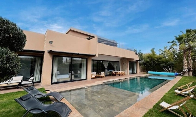 Tassoultante Villa | Serene Marrakech Retreat with Private Pool & Ocean View
