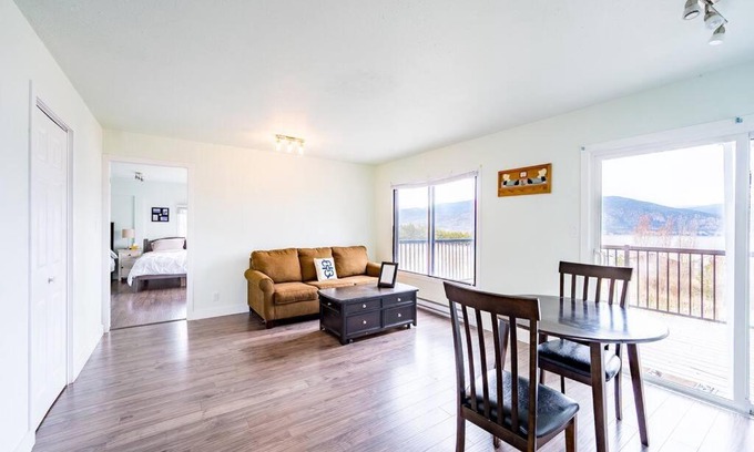 Okanagan-Similkameen House | Serene Purple House at BENCH Winery – Family Friendly Retreat