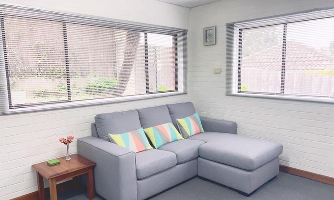 Lenah Valley Apartment | Tranquil Retreat