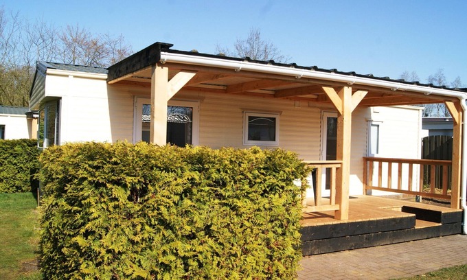 Appelscha House | Cozy Chalet in Appelscha, Perfect for Families and Pets