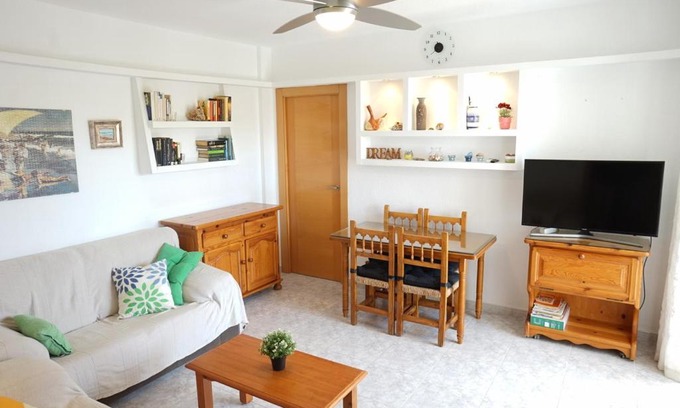 Calahonda Apartment | Relaxing Oceanfront Getaway for the Whole Family