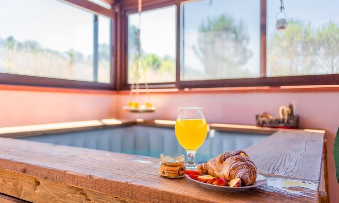 Palazzolo Acreide Historic Centre Villa | Serenity Amidst Nature with Family-Friendly Amenities