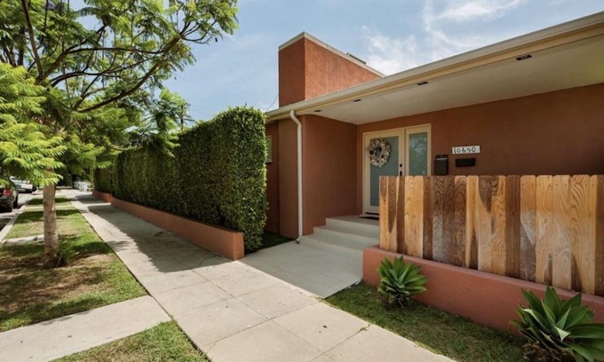 Melrose Villa | Serene Getaway with Pool and Pet-Friendly Amenities