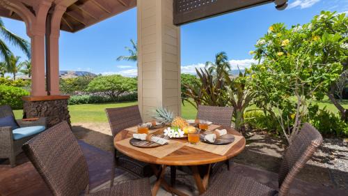 Kulalani Villa | Tranquility Villa: 2BR Retreat with Private Beach Access