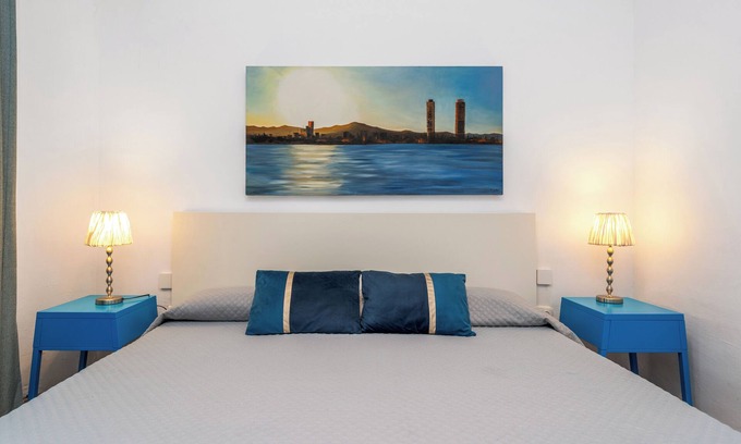 Sant Adria de Besos Apartment | Tranquilo: Oceanfront Retreat Steps from the Beach