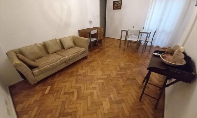 Constitucion Apartment | Cozy San Telmo Apartment: Guest Rated 10/10 & Pet Friendly