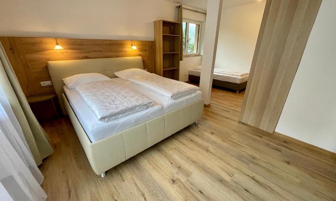 Vipiteno Hotel | Your Ideal Stopover at Garni Transit B&B