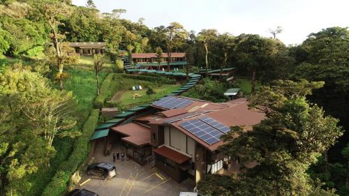 Monteverde Hotel | Explore Trapp Family Lodge Monteverde: Family-Friendly Retreat