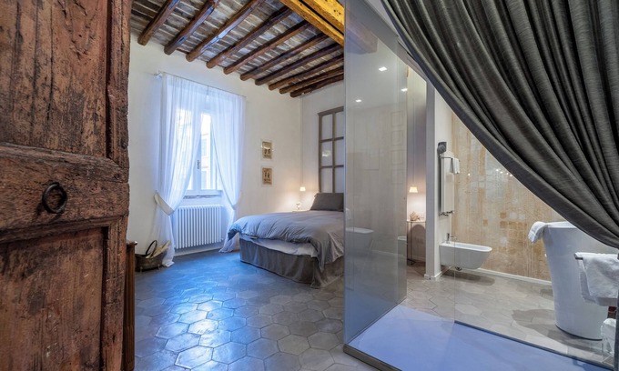 Trastevere Apartment | Elegant Trastevere Design Apartment with Breakfast & Kitchen