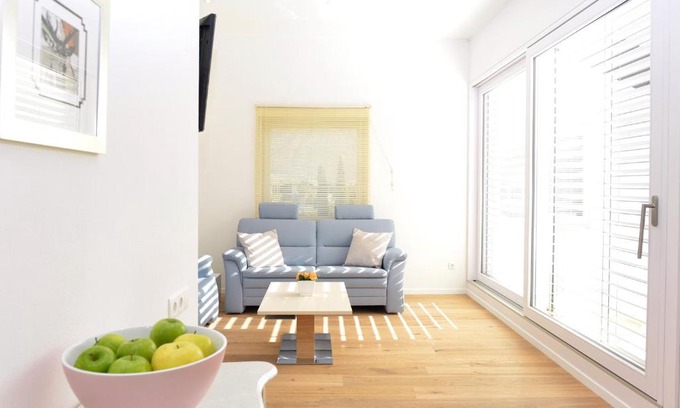Magre sulla Strada del Vino Apartment | Inviting Retreat at Traubenhof: 4-Star Family Haven