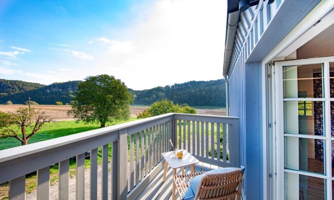Rathen House | Charming Guesthouse Near Elberadweg & Bastei with Family Amenities