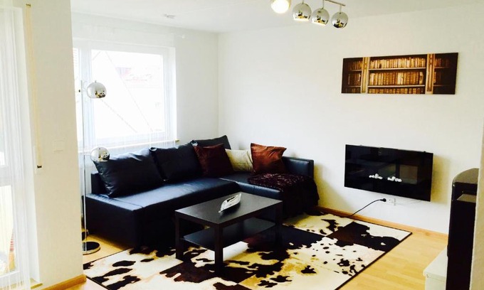 Rathaus Apartment | Discover Traumwohnung Stuttgart: Family-Friendly Getaway